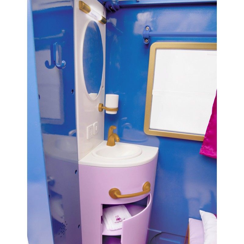 Cabine de train Our generation