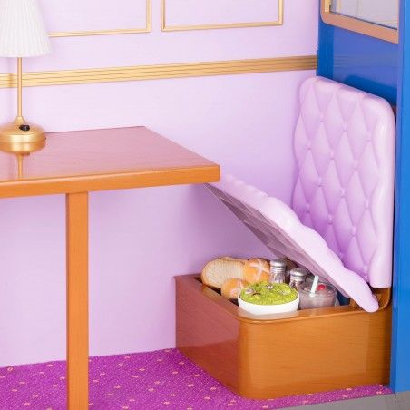 Cabine de train Our generation